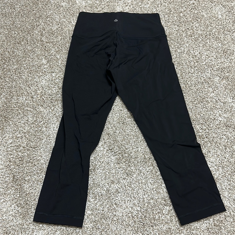 Lululemon wunder under